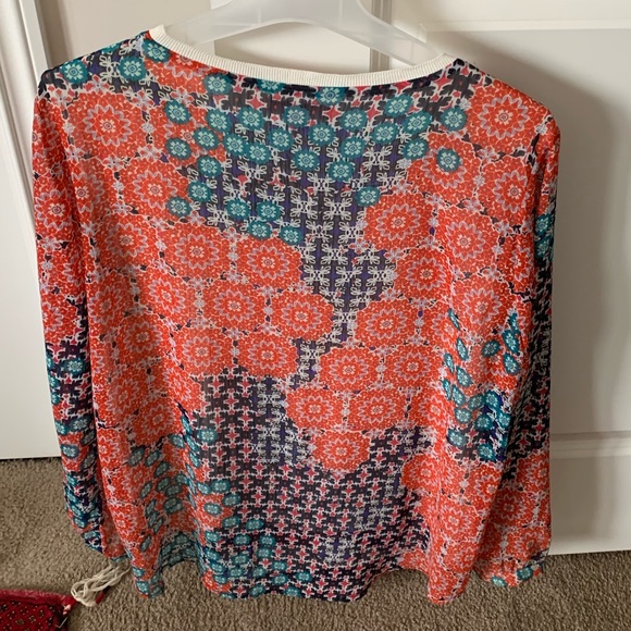 Blouse - Picture 2 of 2